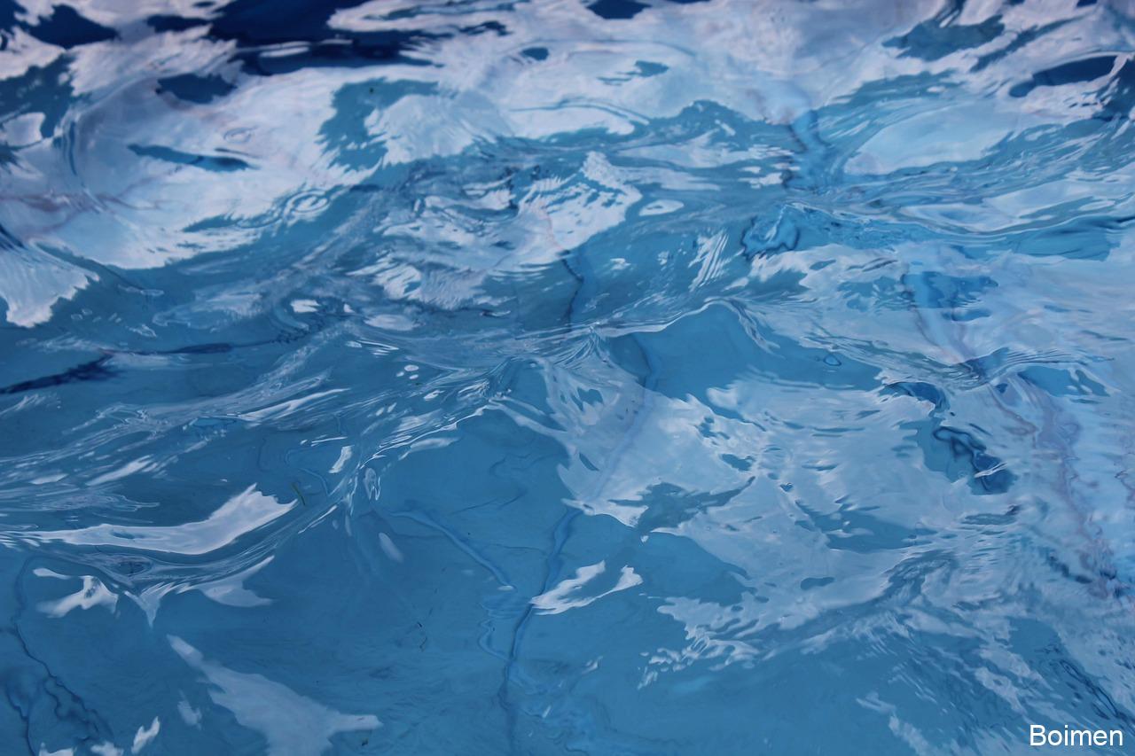Pool Cleaner Jobs in Canada 2026 - Work Advice